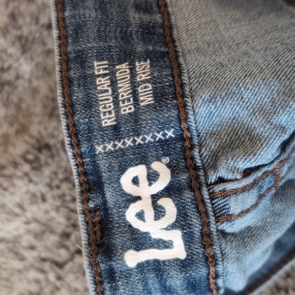 Lee Bermuda Jean Shorts - Picture 6 of 8